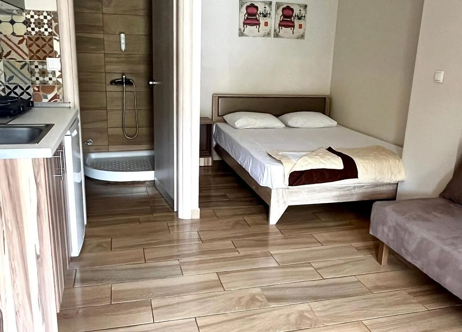 Soso Studios & Apartments Stavros  Aparthotel Stavros (Thessaloniki)